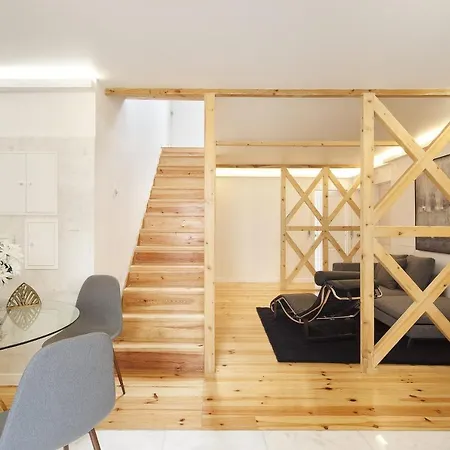 Tiny Cosy Room- Alcantara Guest house Lisbon